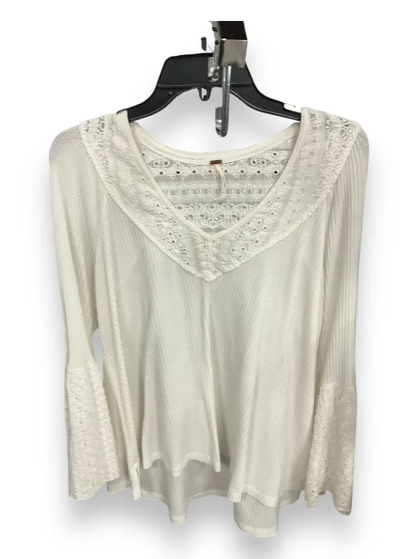 Top Long Sleeve By Free People In White, Size: L